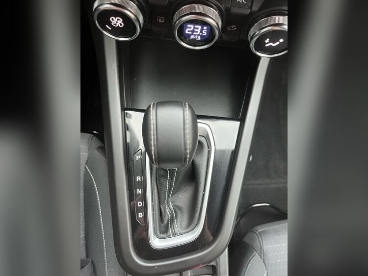 Renault Arkana  foto 16